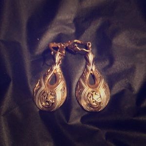 Spanish earrings